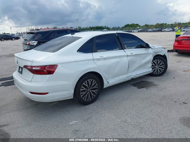 3VWC57BU7MM016462 Volkswagen Jetta S/se/r-line