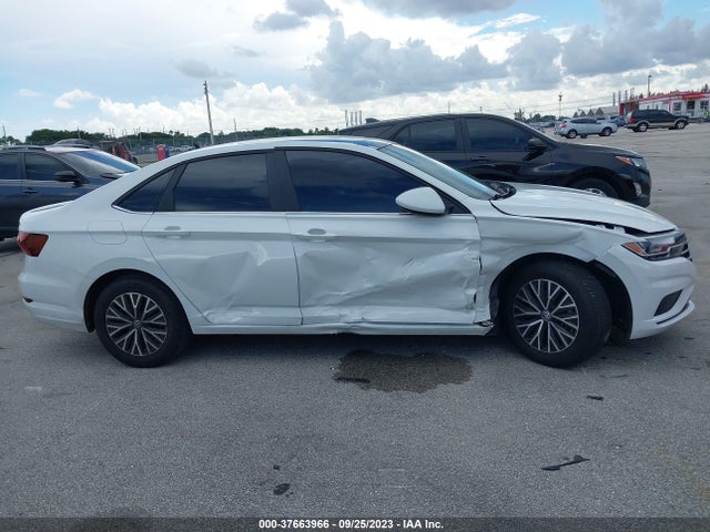 3VWC57BU7MM016462 Volkswagen Jetta S/se/r-line