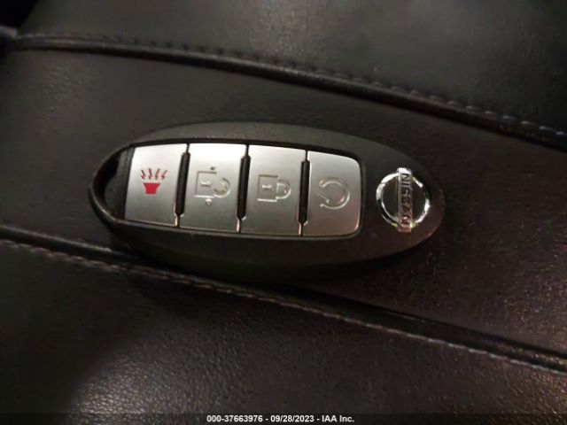JN1BJ1CR4KW631004 Nissan Rogue Sport Sv