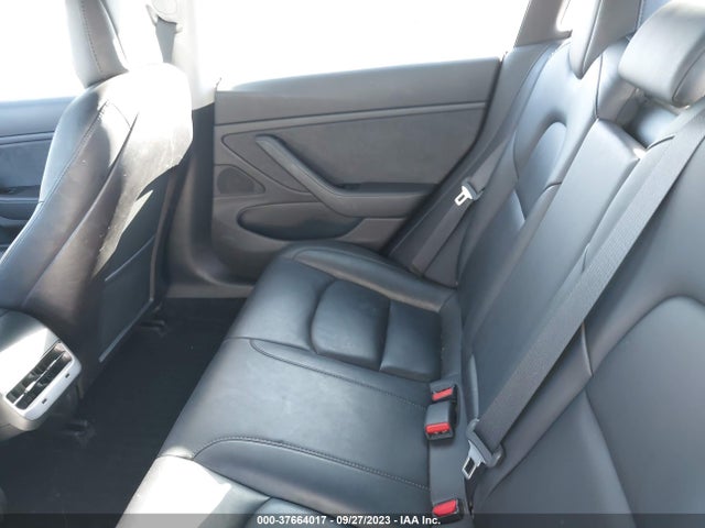 Tesla Model 3 Long Range/performance 2019 5YJ3E1EB1KF529931 Image 8