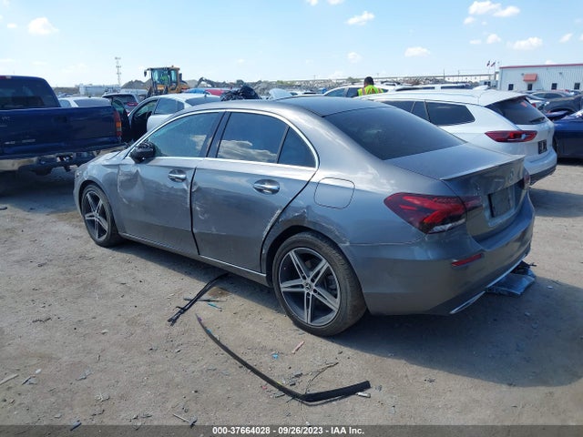 W1K3G4EB1LJ202103 Mercedes-Benz A-class A 220