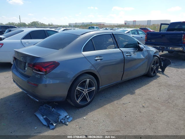 W1K3G4EB1LJ202103 Mercedes-Benz A-class A 220