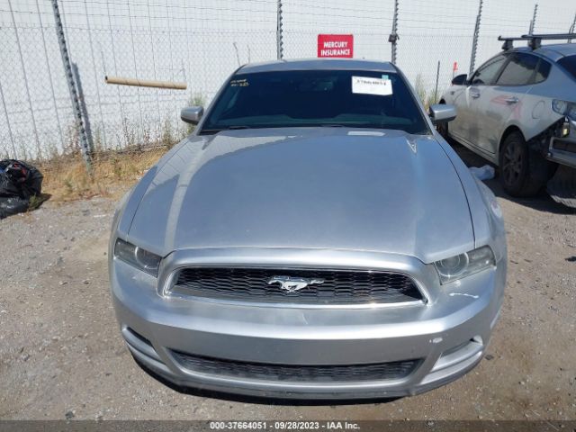 1ZVBP8AM5E5292708 Ford Mustang V6