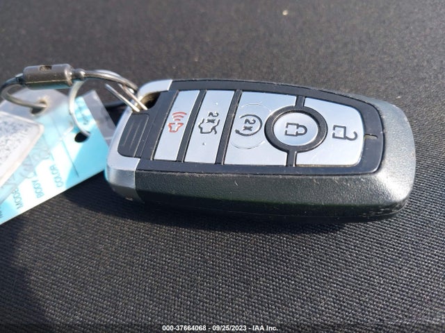 Продажа на аукционе авто 2021 Ford Mustang Ecoboost, vin: 1FATP8UH7M5101204, номер лота: 37664068