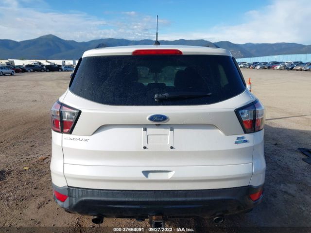 1FMCU9G91HUC67447 Ford ESCAPE SE