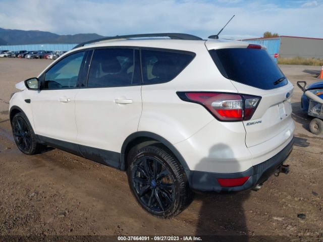 1FMCU9G91HUC67447 Ford ESCAPE SE