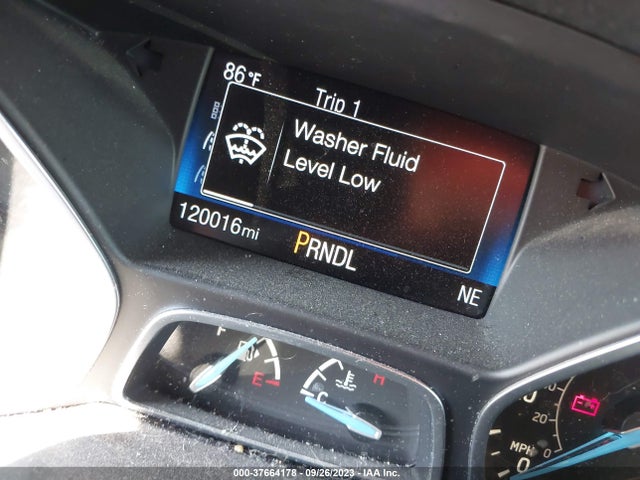 2016 FORD FOCUS SE VIN: 1FADP3K28GL242935