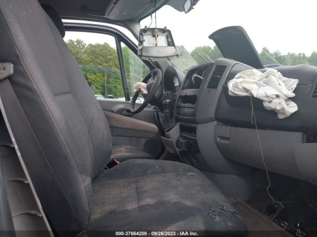WD4PE8DC4E5943480 Mercedes-Benz SPRINTER CREW VANS