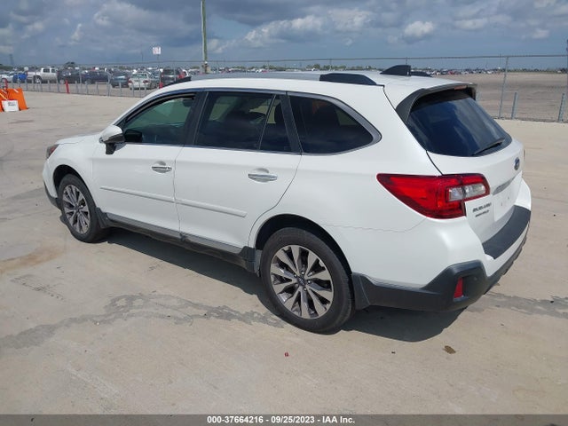 4S4BSETC6K3216888 Subaru Outback Touring