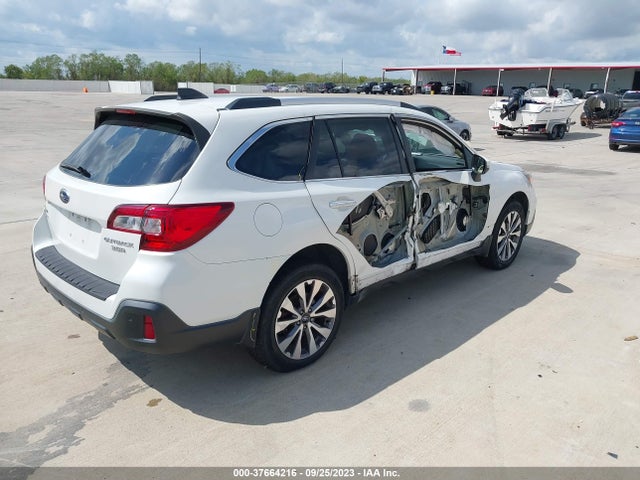 4S4BSETC6K3216888 Subaru Outback Touring