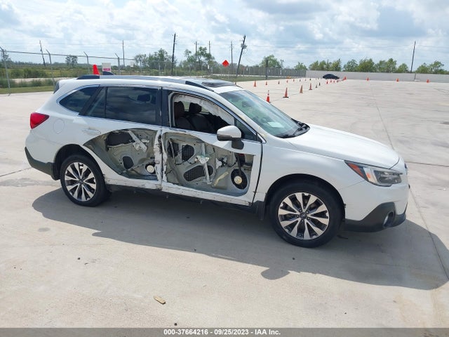4S4BSETC6K3216888 Subaru Outback Touring