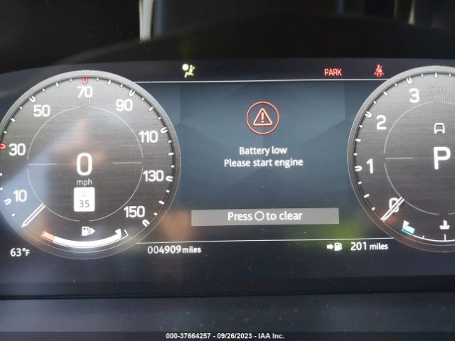 SALEW6EEXP2111786 Land Rover Defender Carpathian Edition/ V8
