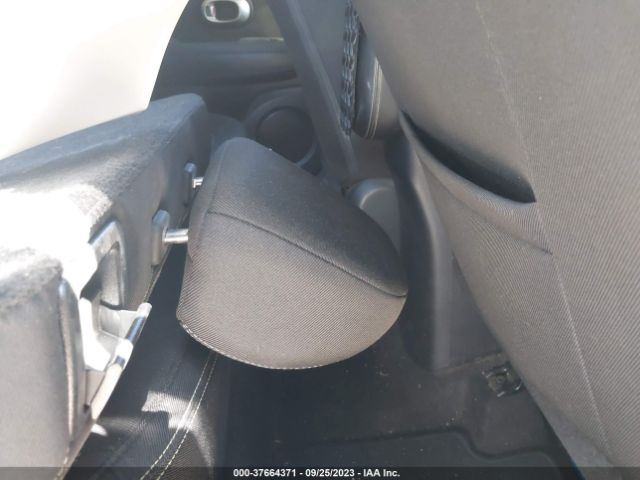 KNDJP3A57G7327069 KIA SOUL +