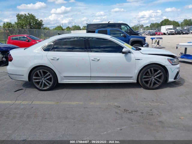 1VWDT7A33HC039005 Volkswagen Passat R-line W/comfort Pkg