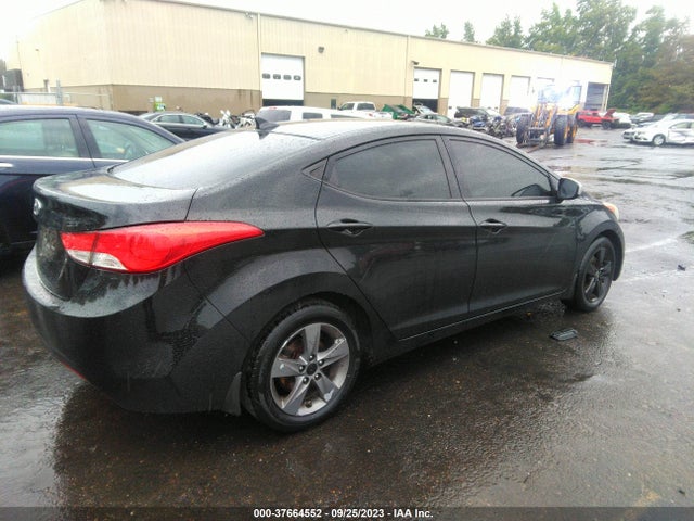 2013 HYUNDAI ELANTRA GLS VIN: 5NPDH4AE9DH274169