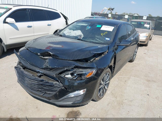 Chevrolet MALIBU RS 2021 1G1ZG5ST5MF058298 Image 2