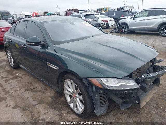 2016 JAGUAR XF SAJBF4BV1GCY07502 Photo 0