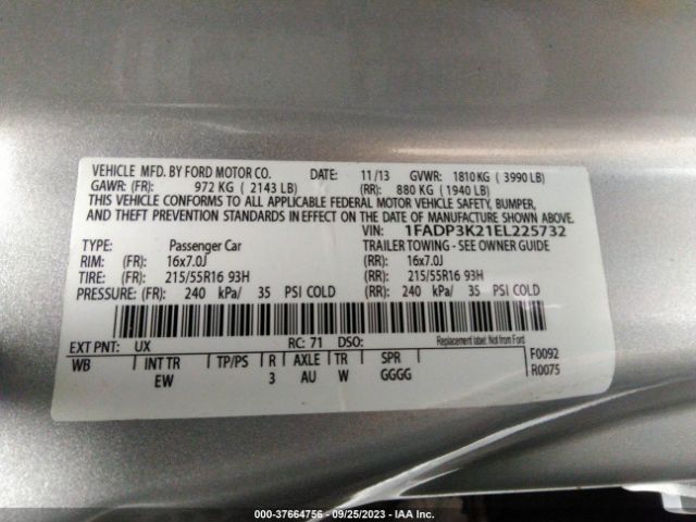 1FADP3K21EL225732 Ford FOCUS SE