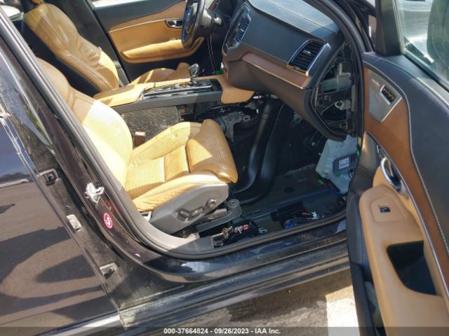 YV4A22PN9G1002245 Volvo Xc90 T6 First Edition