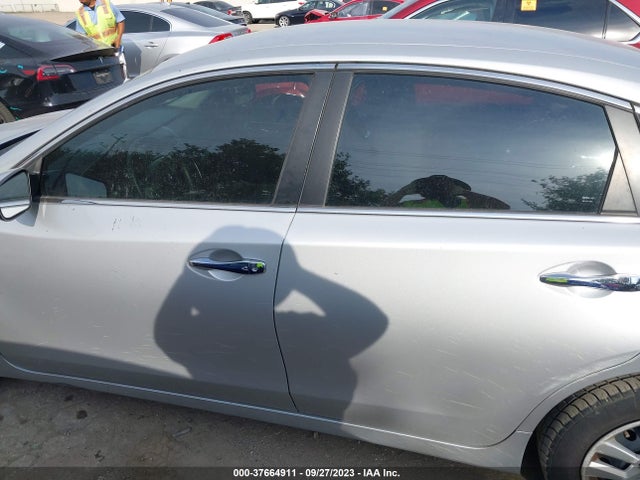 Nissan Altima 2.5 S 2014 1N4AL3AP4EN238149 Image 14