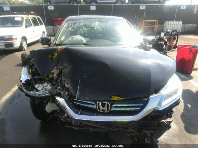 1HGCR6F72FA003898 Honda Accord Hybrid Touring