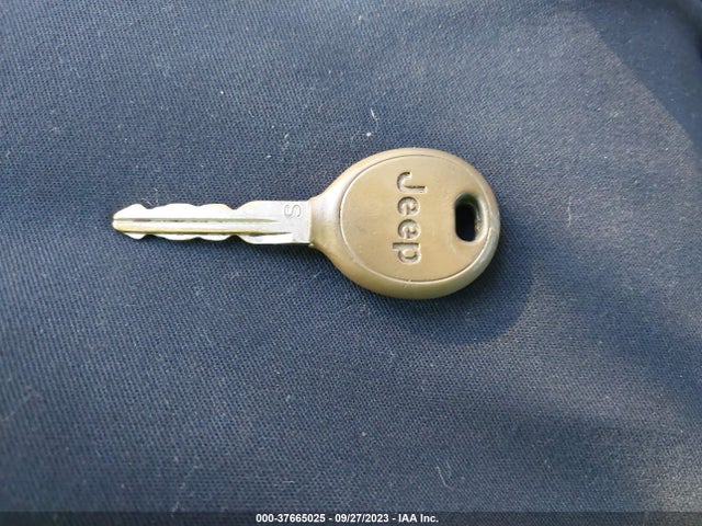 1C4NJPBA4HD207657 Jeep Patriot Sport