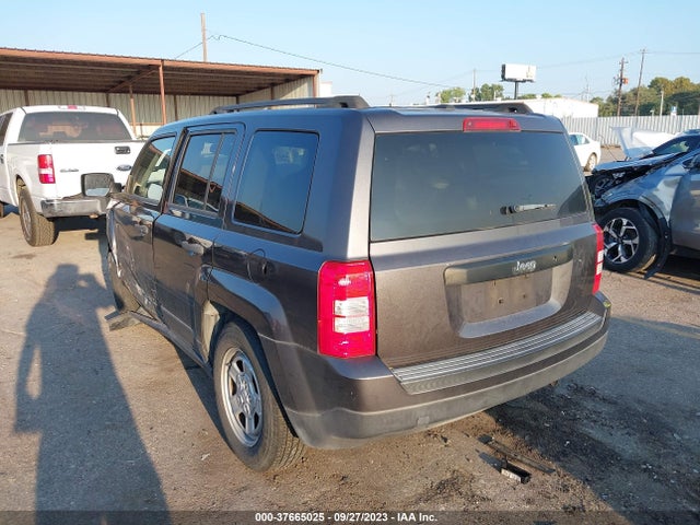 1C4NJPBA4HD207657 Jeep Patriot Sport