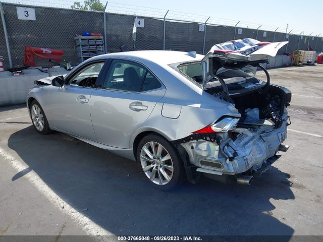 JTHBA1D25G5010106 Lexus IS 200T