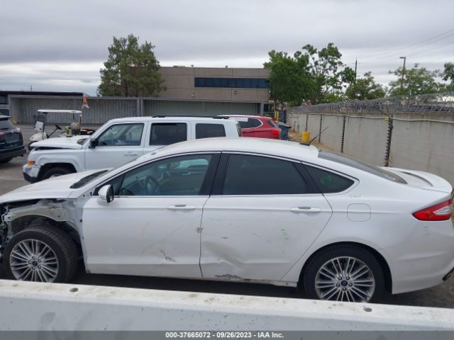 3FA6P0T99GR397272 Ford FUSION SE