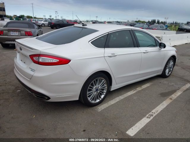 3FA6P0T99GR397272 Ford FUSION SE