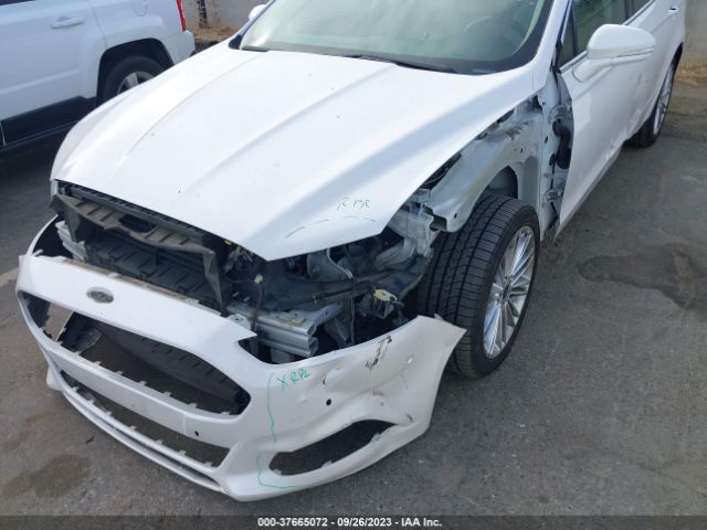3FA6P0T99GR397272 Ford FUSION SE