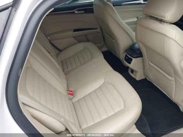 3FA6P0T99GR397272 Ford FUSION SE