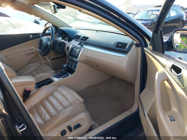 2006 VOLKSWAGEN PASSAT SEDAN 3.6L V6 VIN: WVWDU93C06P135379