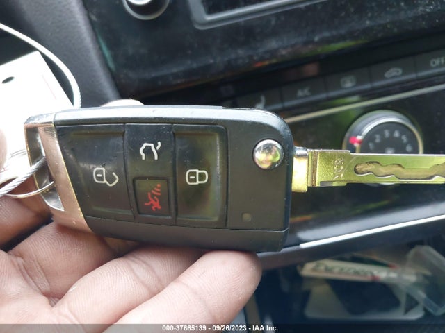 3VWYT7AU3GM030232 Volkswagen GOLF GTI S
