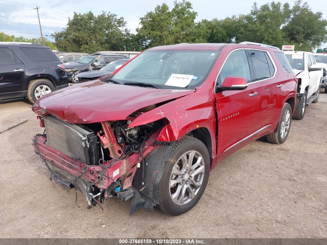 Chevrolet Traverse Premier 2018 1GNERKKW3JJ123920 Image 2