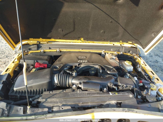 1C4GJXAG6KW573999 Jeep Wrangler Sport S