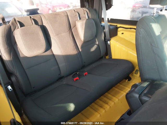 1C4GJXAG6KW573999 Jeep Wrangler Sport S