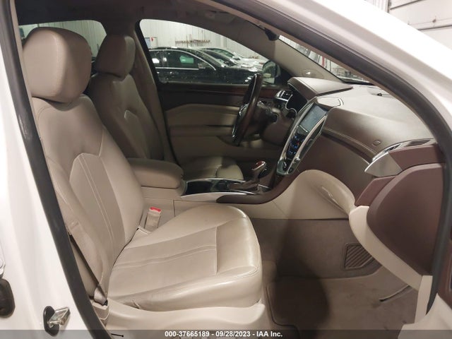 Cadillac Srx Luxury Collection 2016 3GYFNBE32GS527481 Image 5