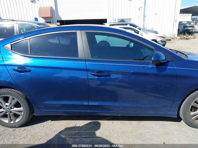 Hyundai Elantra Value Edition 2017 5NPD84LF8HH151572 Image 13