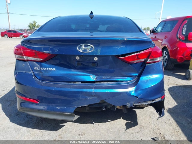 Hyundai Elantra Value Edition 2017 5NPD84LF8HH151572 Image 16