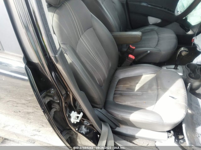 Chevrolet SPARK LS 2014 KL8CB6S93EC500447 Image 5