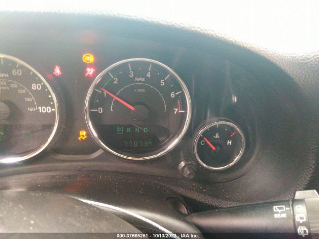 1C4BJWEG0HL600297 Jeep Wrangler Unlimited Sahara