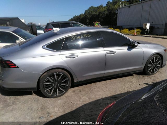 1HGCY2F83PA006220 Honda Accord Hybrid Touring
