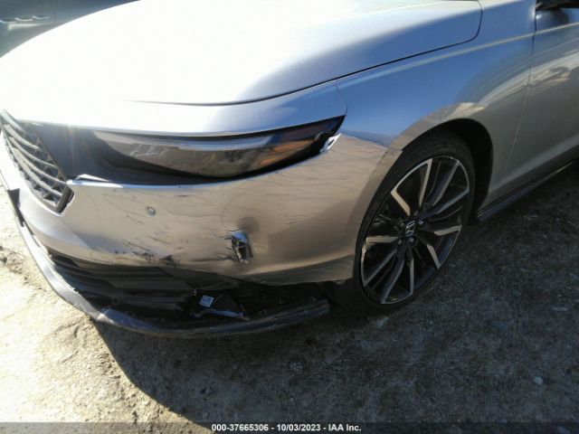 1HGCY2F83PA006220 Honda Accord Hybrid Touring