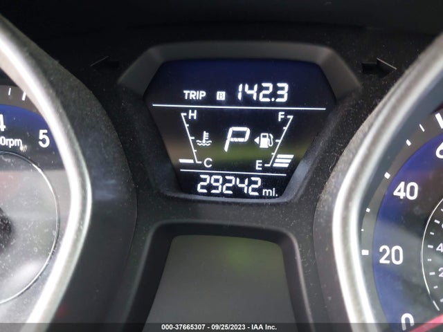 Hyundai ELANTRA SE 2015 5NPDH4AE7FH613904 Image 15