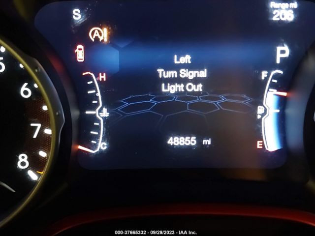 3C4NJDDB0JT207496 Jeep Compass Trailhawk