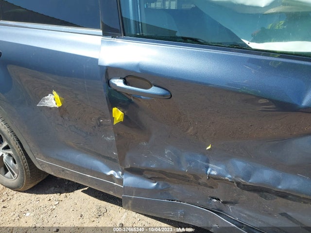 Toyota Highlander Le 2018 5TDBZRFH3JS842295 Image 6
