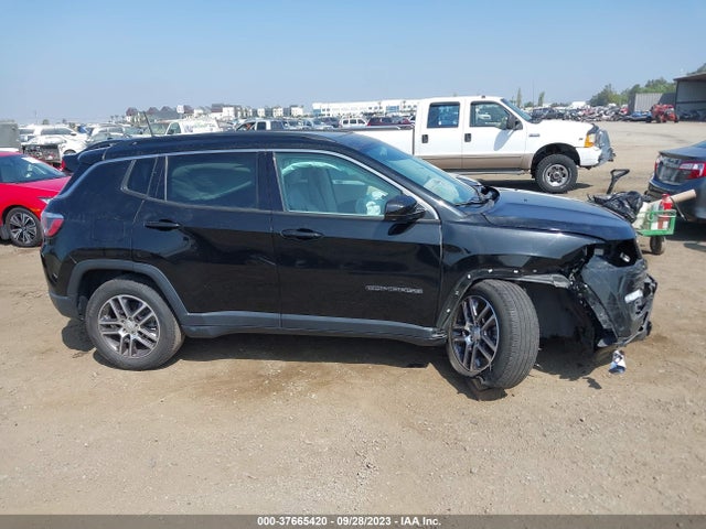 Jeep Compass Latitude W/sun/wheel Pkg 2018 3C4NJCBB4JT486853 Image 14