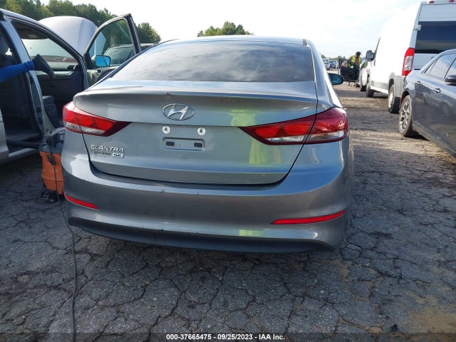 Hyundai ELANTRA SE 2018 KMHD74LF2JU595220 Image 16