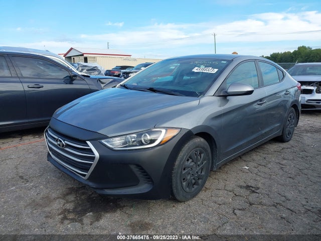 Hyundai ELANTRA SE 2018 KMHD74LF2JU595220 Image 2